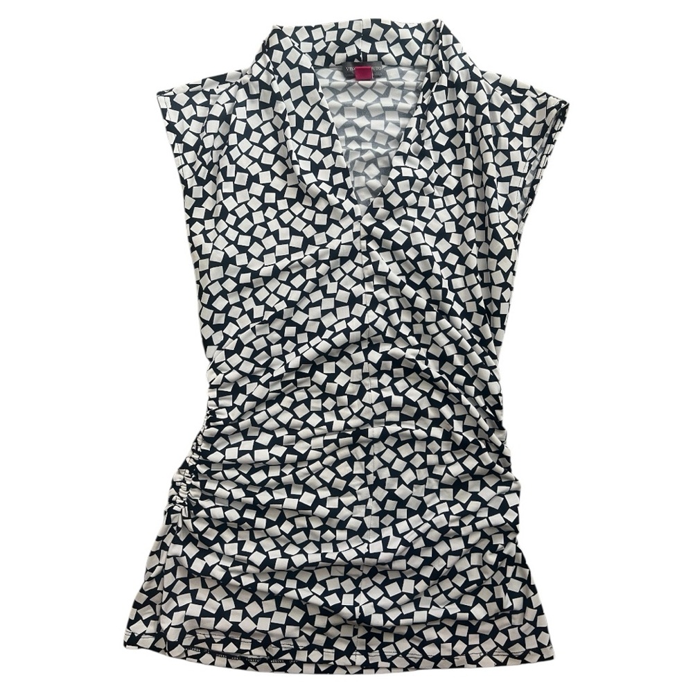 Vince Camuto Black and White Geometric Top